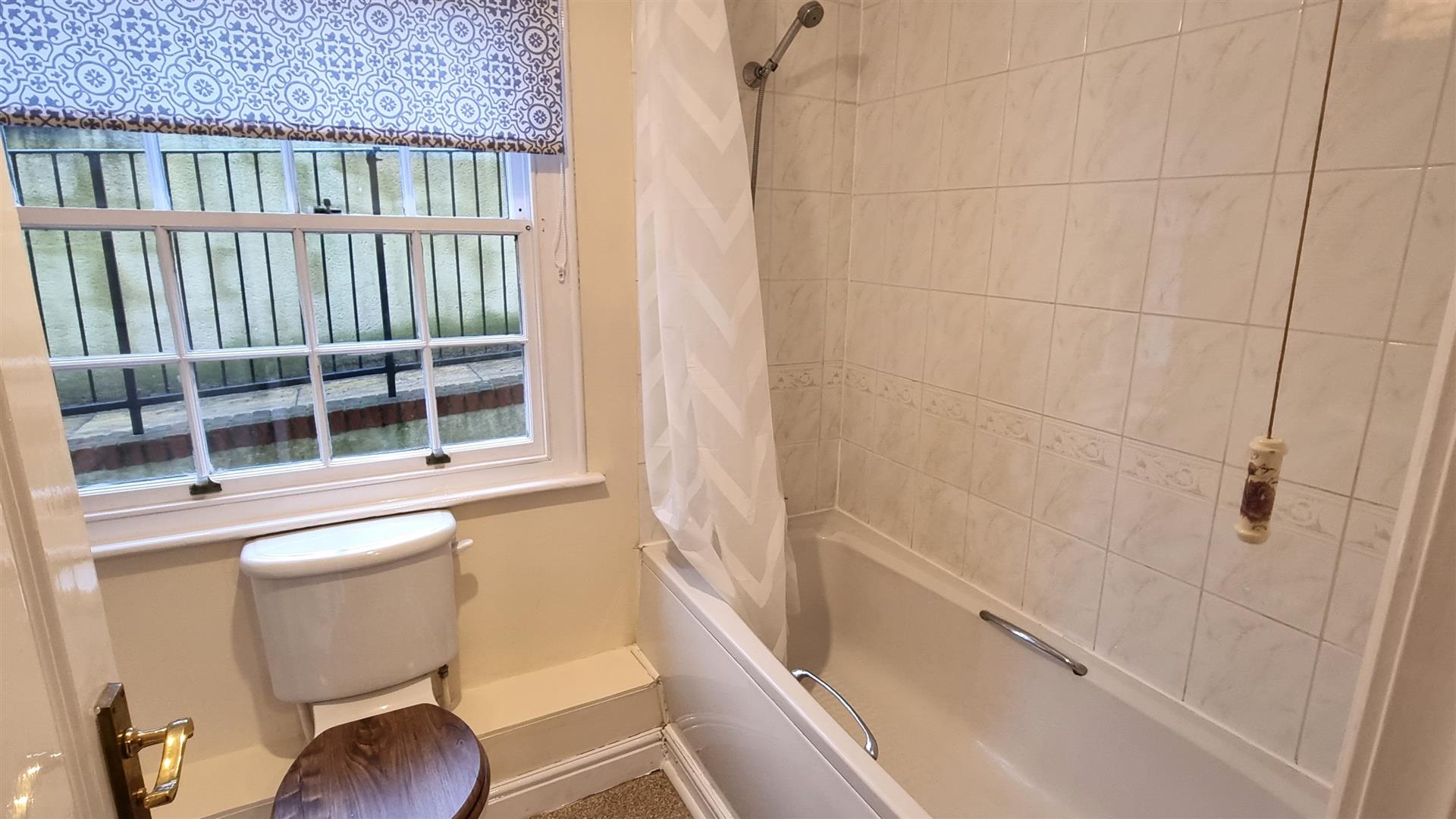 Yew Tree Court, Chy Hwel, Truro